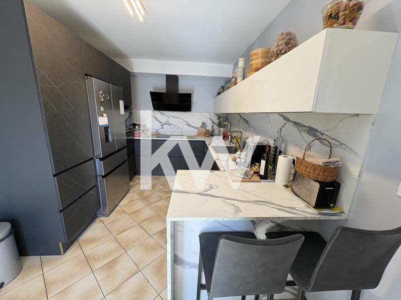 Maison - 147 m² - 7 pièces