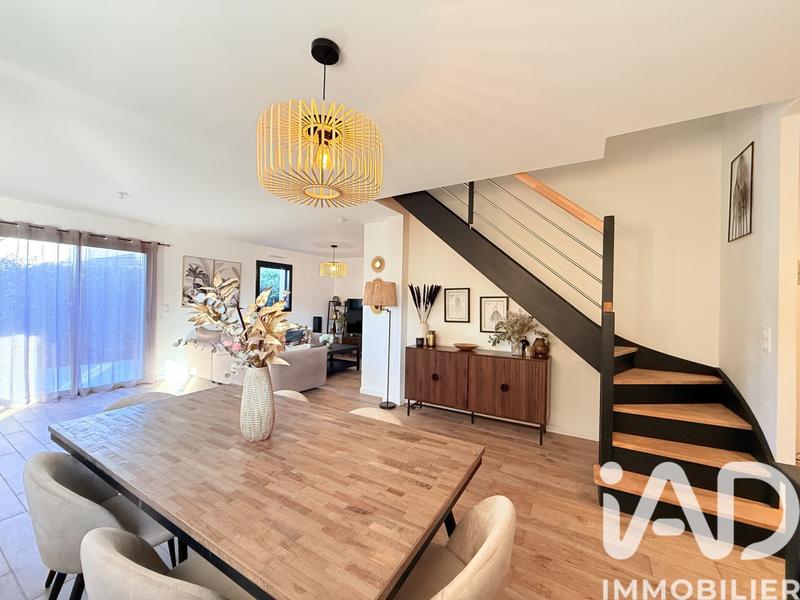 Maison - 109 m² - 5 pièces