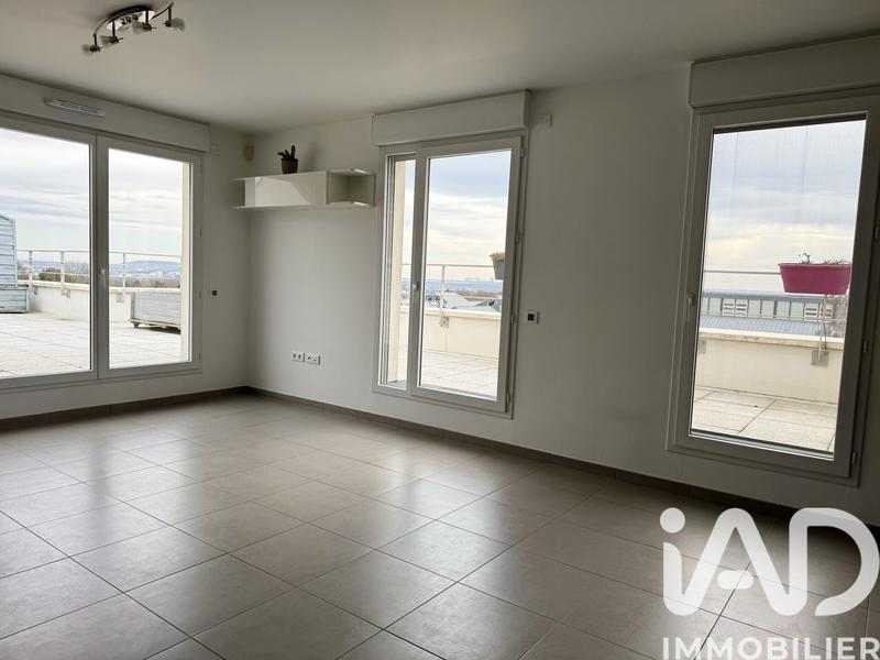 Appartement - 80 m² - 4 pièces