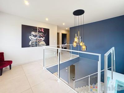 Villa - 160 m² - 4 pièces