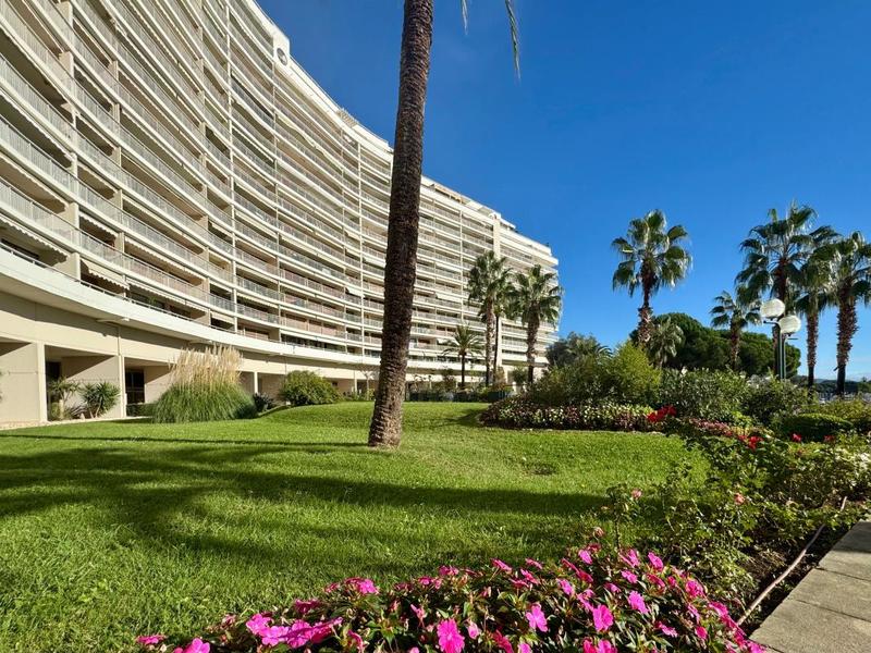 Appartement - 75 m² - 3 pièces