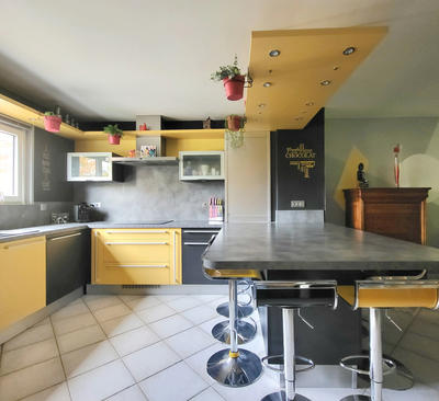 Maison - 100 m² - 5 pièces