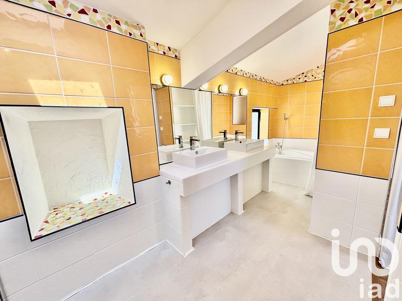 Maison - 145 m² - 4 pièces