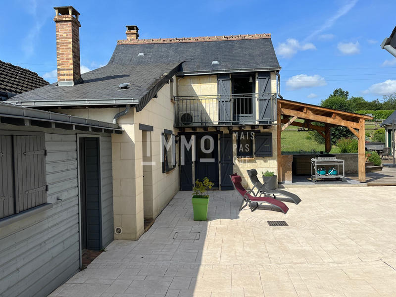 Villa - 273 m² - 11 pièces