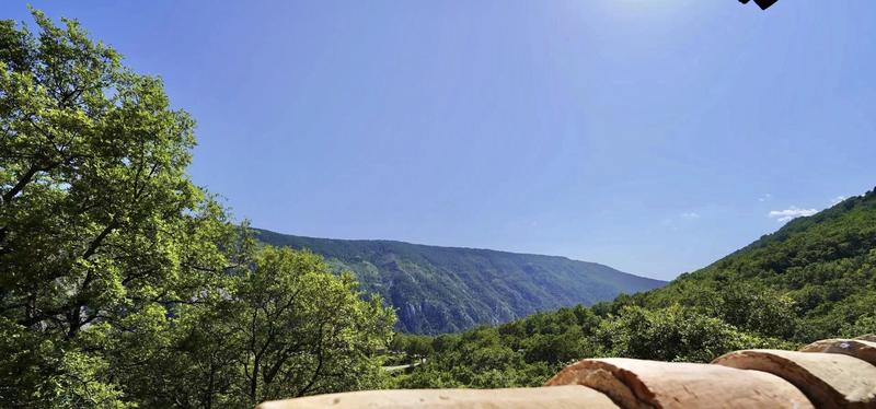 Maison - 256 m² - 11 pièces