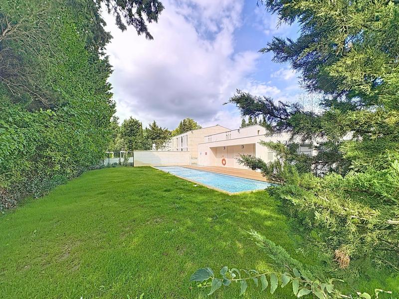 Appartement - 109 m² - 4 pièces