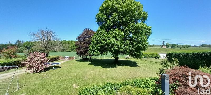 Maison - 195 m² - 9 pièces