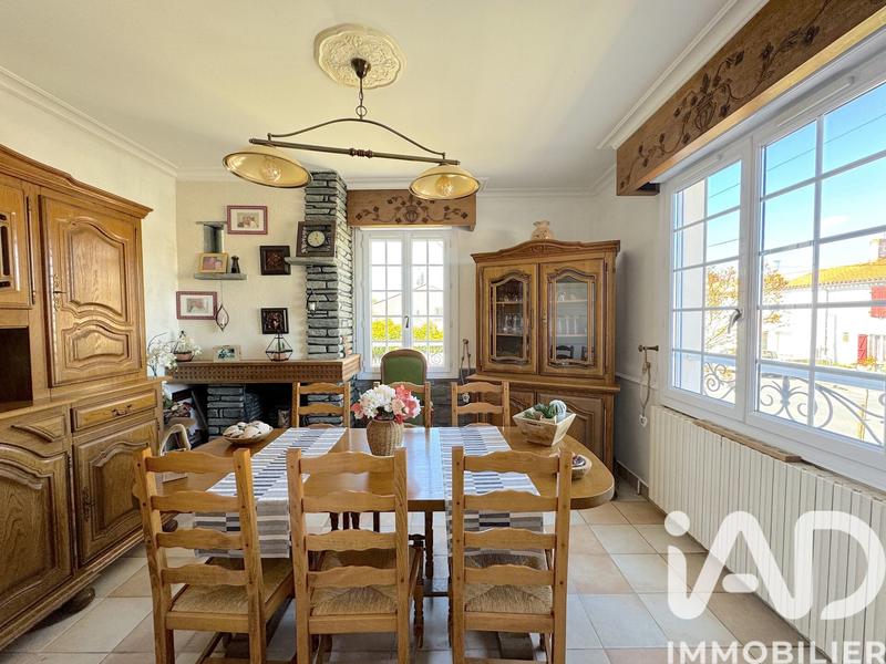 Maison - 142 m² - 6 pièces