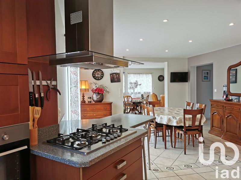 Maison - 140 m² - 6 pièces