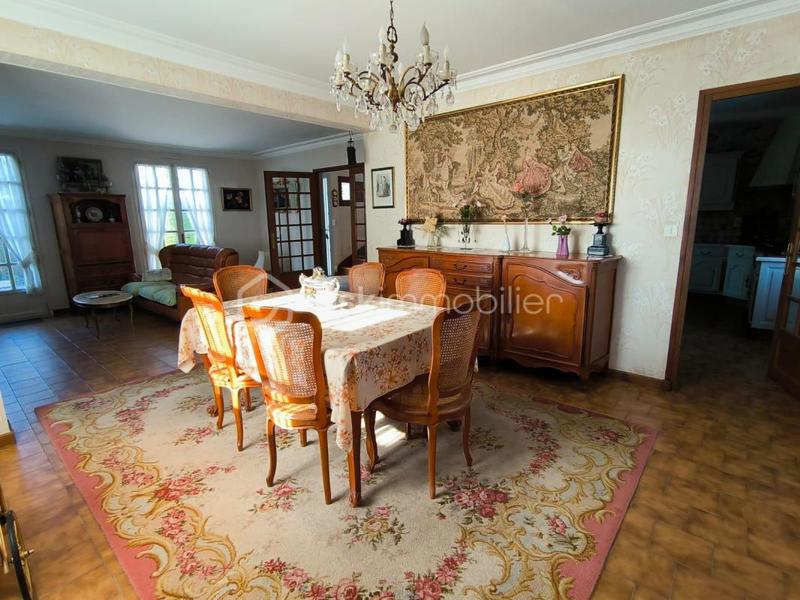 Maison - 143 m² - 5 pièces