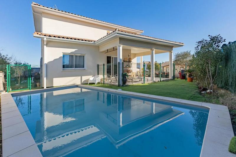 Maison - 146 m² - 7 pièces