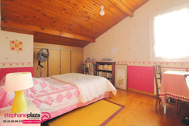 Maison - 105 m² - 4 pièces