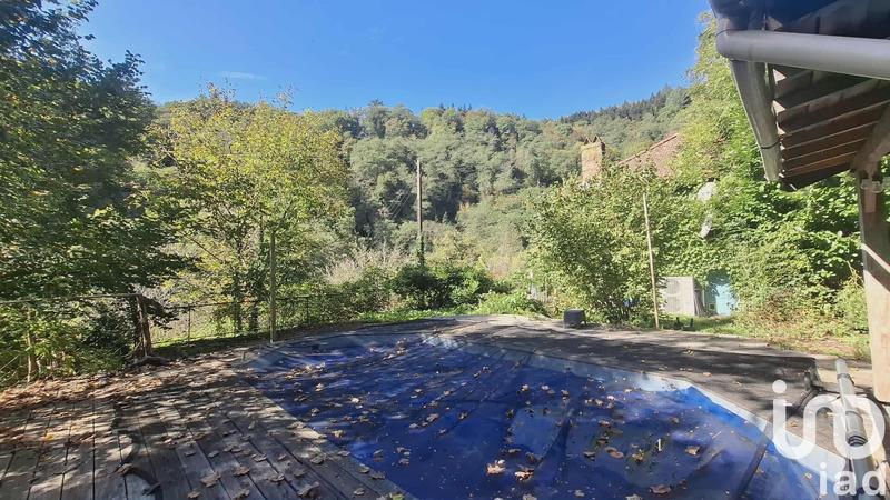 Maison - 442 m² - 10 pièces