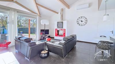 Maison - 122 m² - 4 pièces