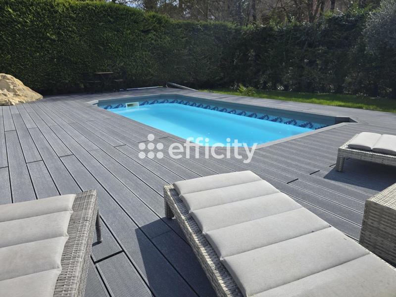 Maison - 140 m² - 4 pièces