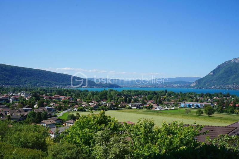 Demeure - 234 m² - 6 pièces