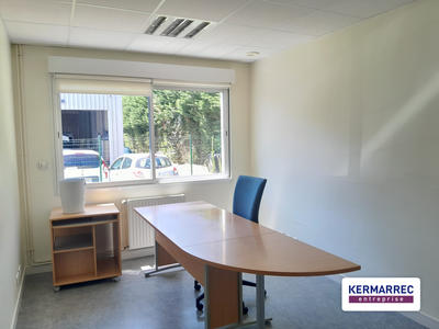 Bureau - 173 m²