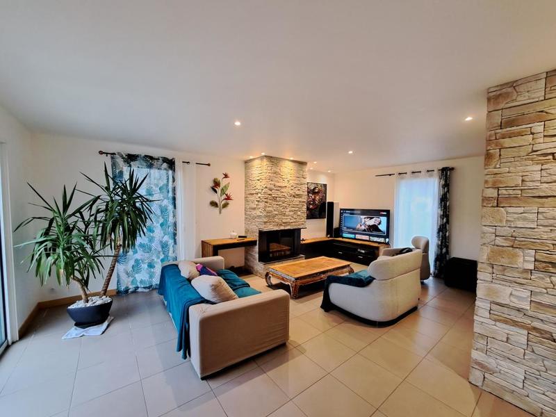 Maison - 148 m² - 5 pièces