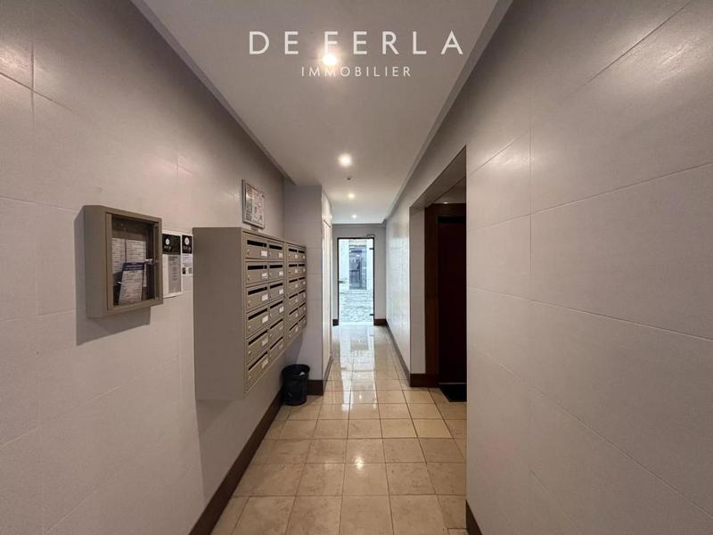 Studio - 12 m² - 1 pièce