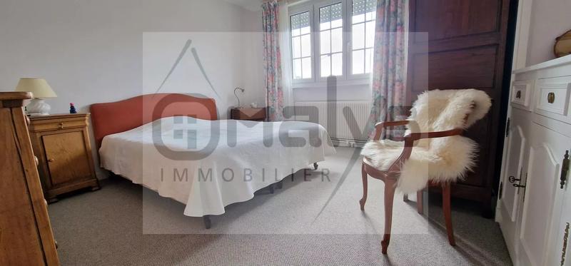 Maison - 165 m² - 6 pièces