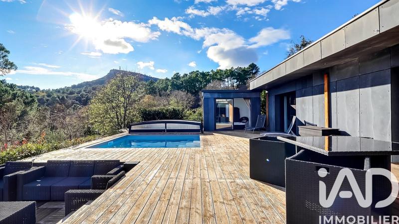 Maison - 147 m² - 4 pièces