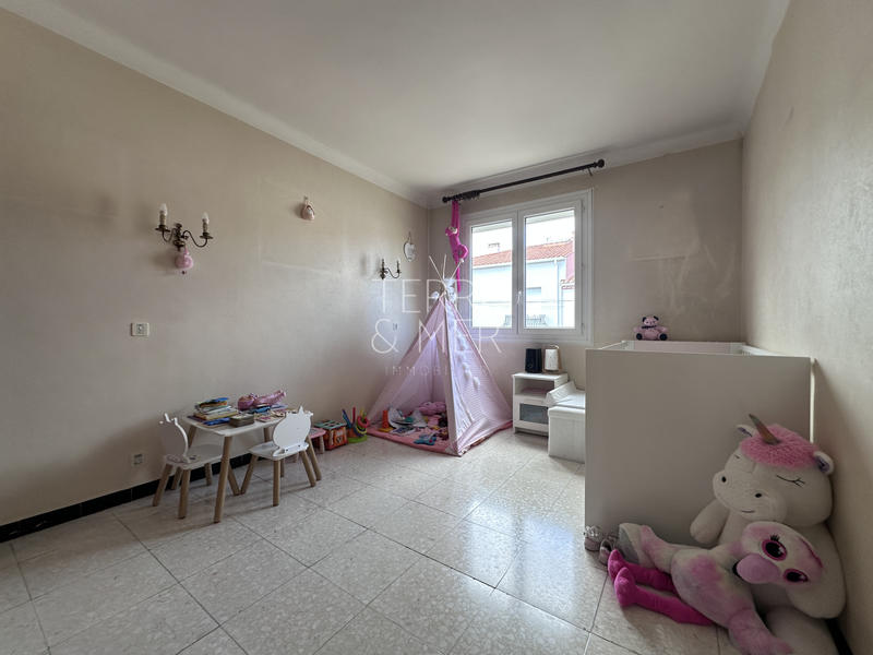 Appartement - 84 m² - 4 pièces