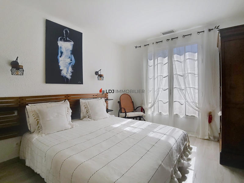 Maison traditionnelle - 125 m² - 6 pièces