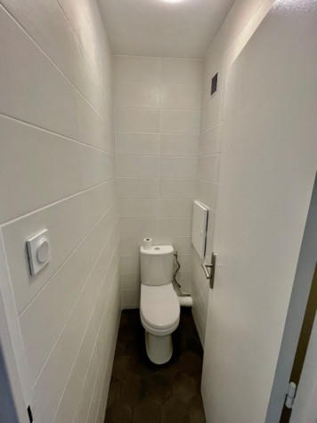 Chambre - 12 m² - 5 pièces