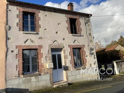 Maison de village - 85 m² - 6 pièces