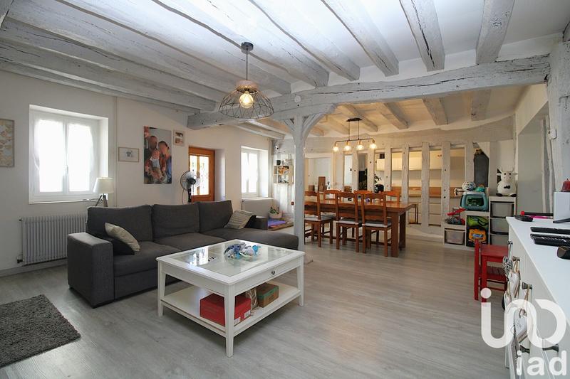 Maison - 105 m² - 4 pièces