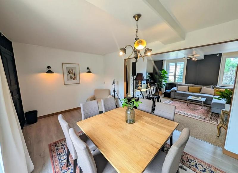 Maison de ville - 205 m² - 6 pièces