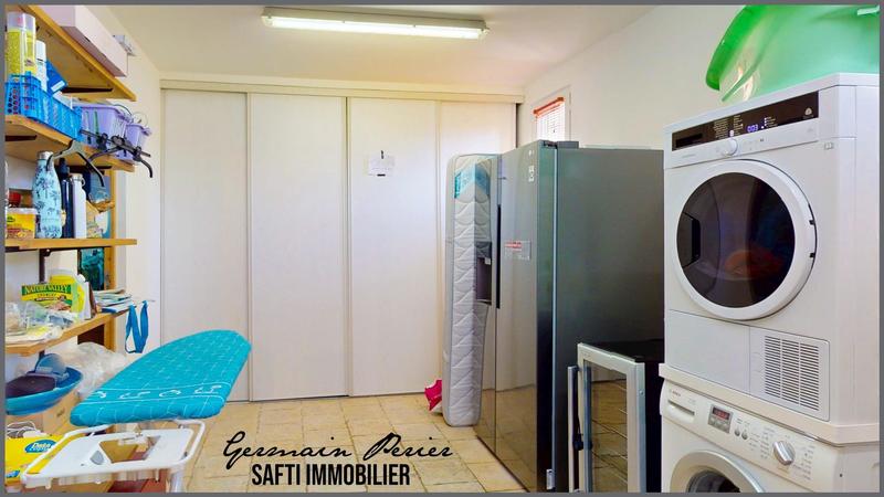 Villa - 143 m² - 6 pièces