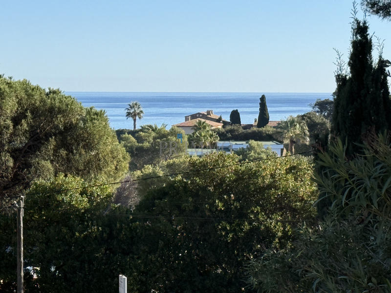 Appartement - 112 m² - 4 pièces