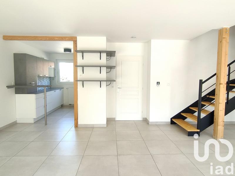 Maison - 94 m² - 5 pièces