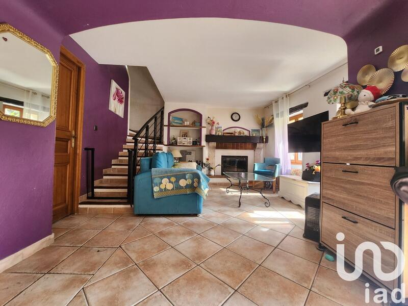 Maison - 97 m² - 5 pièces