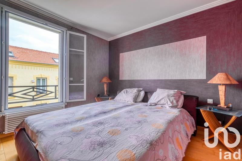 Maison - 180 m² - 6 pièces