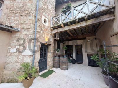 Maison de ville - 167 m² - 8 pièces