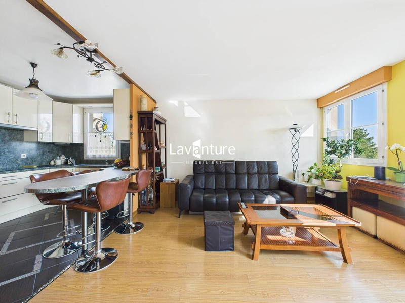 Appartement - 81 m² - 4 pièces