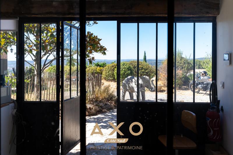 Maison - 200 m² - 7 pièces