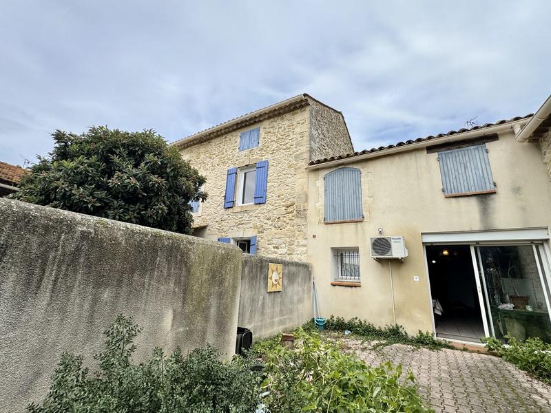 Mas - 261 m² - 8 pièces