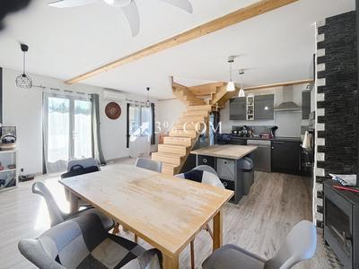 Duplex - 89 m² - 5 pièces