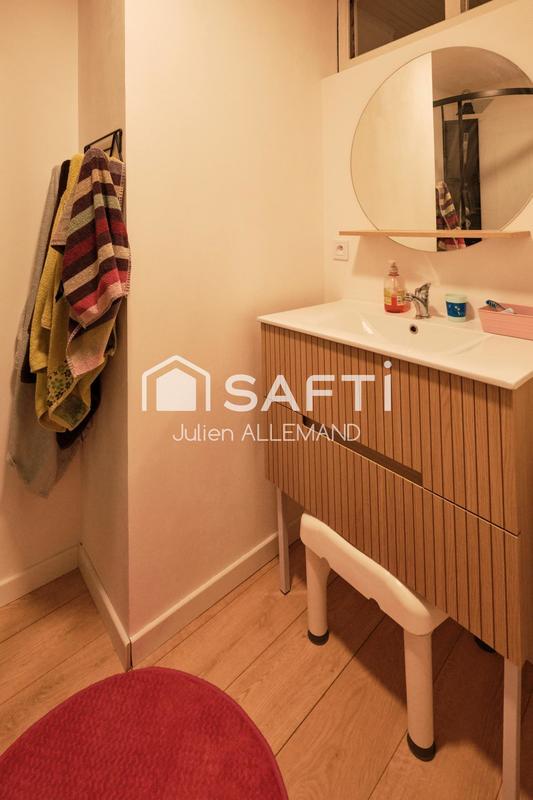 Maison - 80 m² - 4 pièces