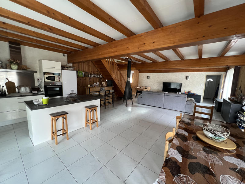 Maison - 120 m² - 4 pièces