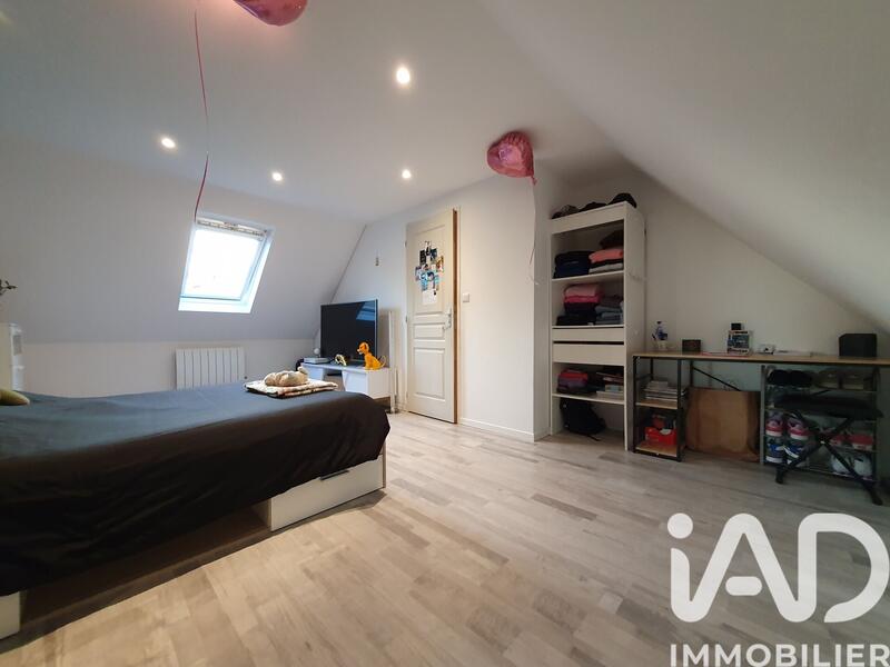Maison - 101 m² - 5 pièces