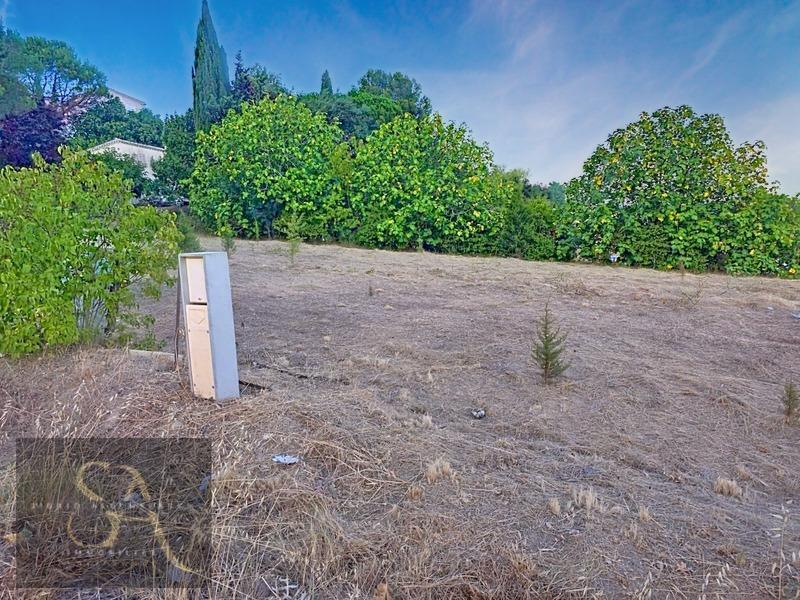 Terrain constructible - 798 m²