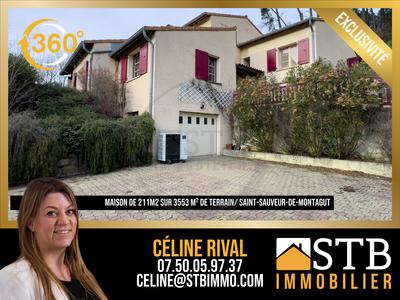 Maison - 211 m² - 7 pièces