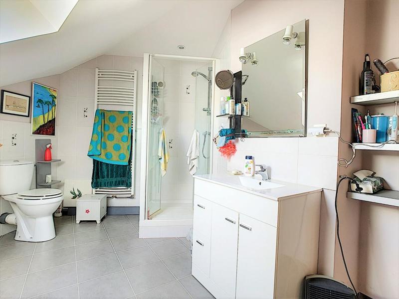 Maison - 140 m² - 7 pièces