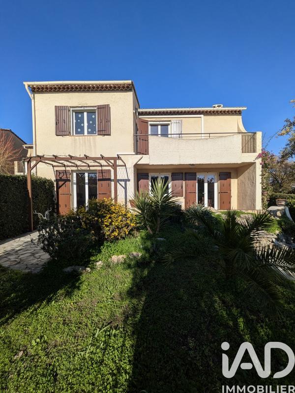 Maison - 128 m² - 7 pièces