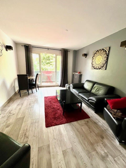 Appartement - 70 m² - 2 pièces
