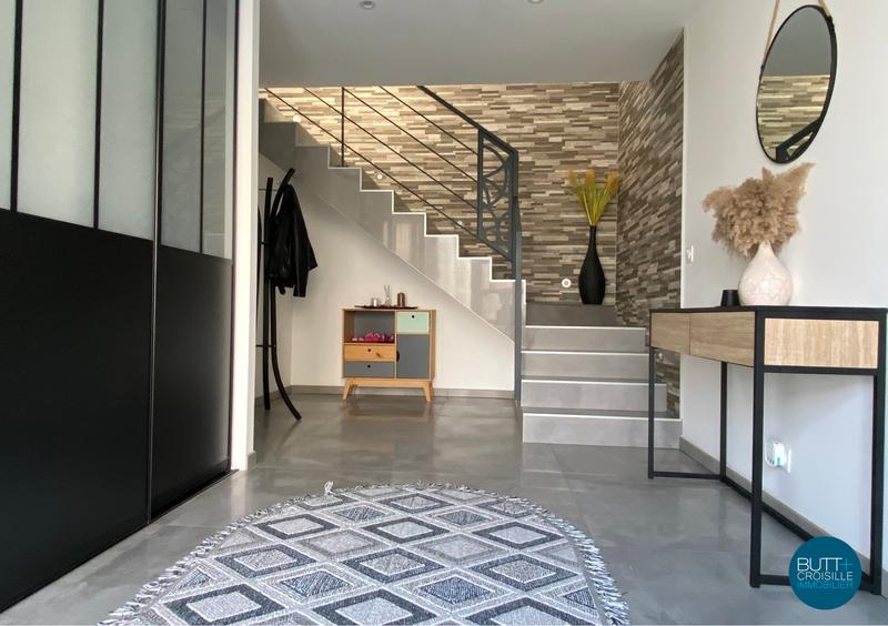 Maison - 145 m² - 6 pièces